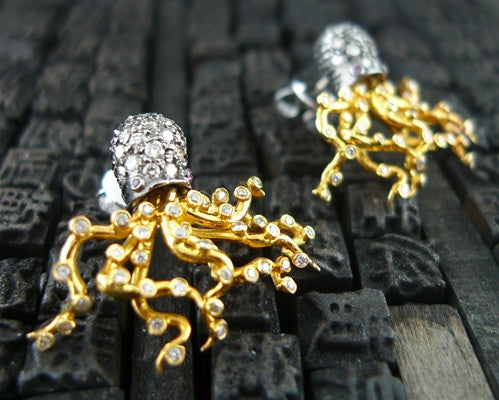 Umlaut 18k Yellow Gold with Blackened Diamond Octopus Stud Earrings