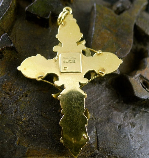 Roquemaure Galitzine Moonstone Cross Pendant in 18K Yellow Gold