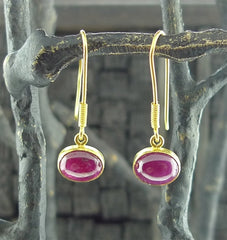 Susan Gordon Cabochon Ruby Earrings 22k Yellow Gold