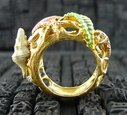 Umlaut 18K Yellow Gold and Diamond Enameled Ocean Themed Ring