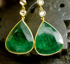 Amrapali Estate 22K Yellow Gold, Emerald and Diamond Earrings