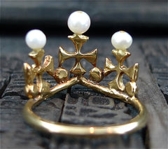 Estate 18K Yellow Gold Crown Ring with Pearls