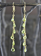 Peridot Line Earrings in 14K Yellow Gold