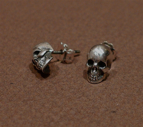 Ugo Cacciatori Sterling Silver Skull Stud Earrings