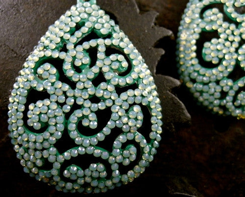 Roni Blanshay Lilac Lace Crystal Earrings