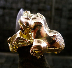 Lucifer Vir Honestus Diamond Frog Ring in 18K Yellow Gold