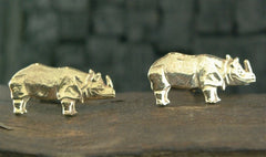Andrea Barna Rhinocerus Cufflinks in 14K Yellow Gold