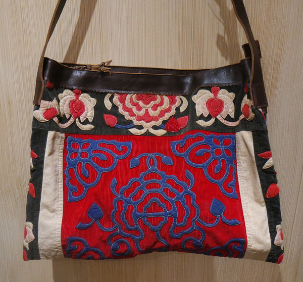 J.P. and Mattie One-of-a-Kind Tribal Bohemian Shoulderbag- Yolita